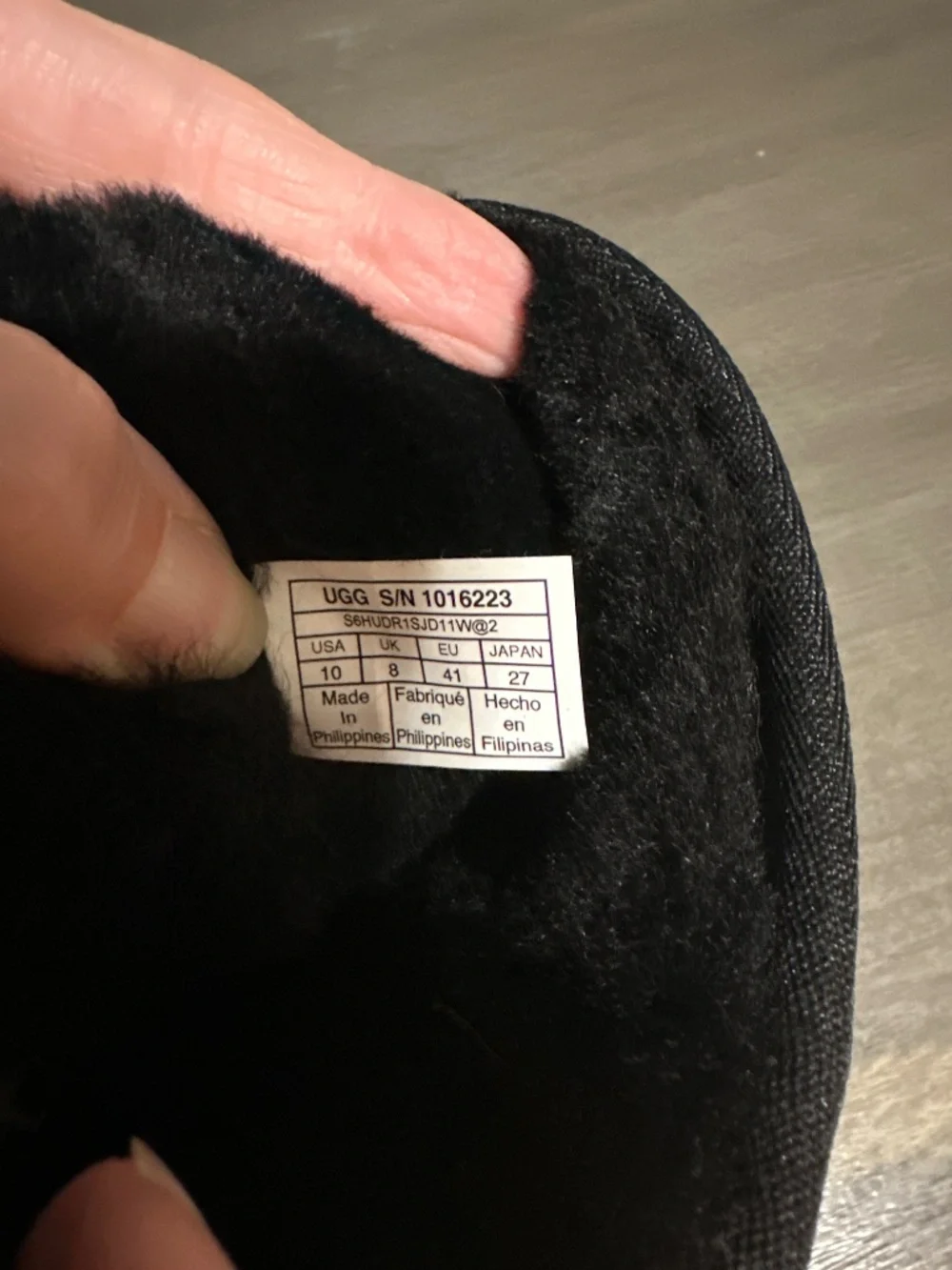Black Ugg boots